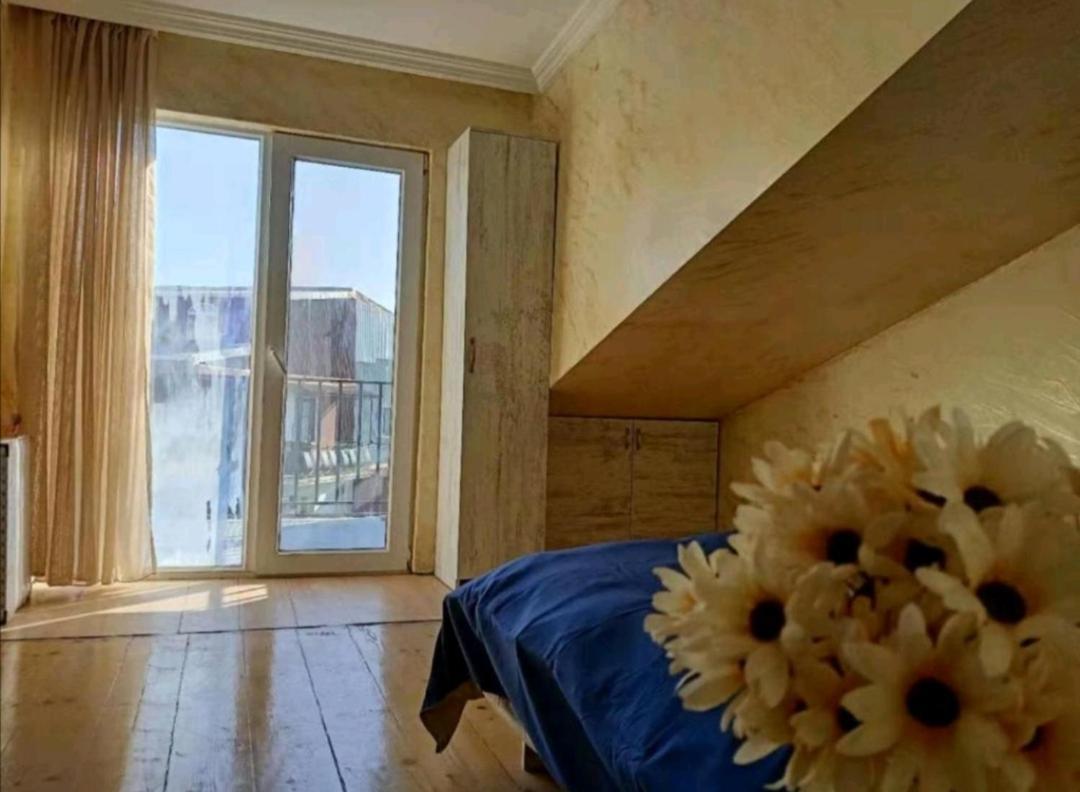 Chase Dream Hostel追梦空间 Batoumi Extérieur photo