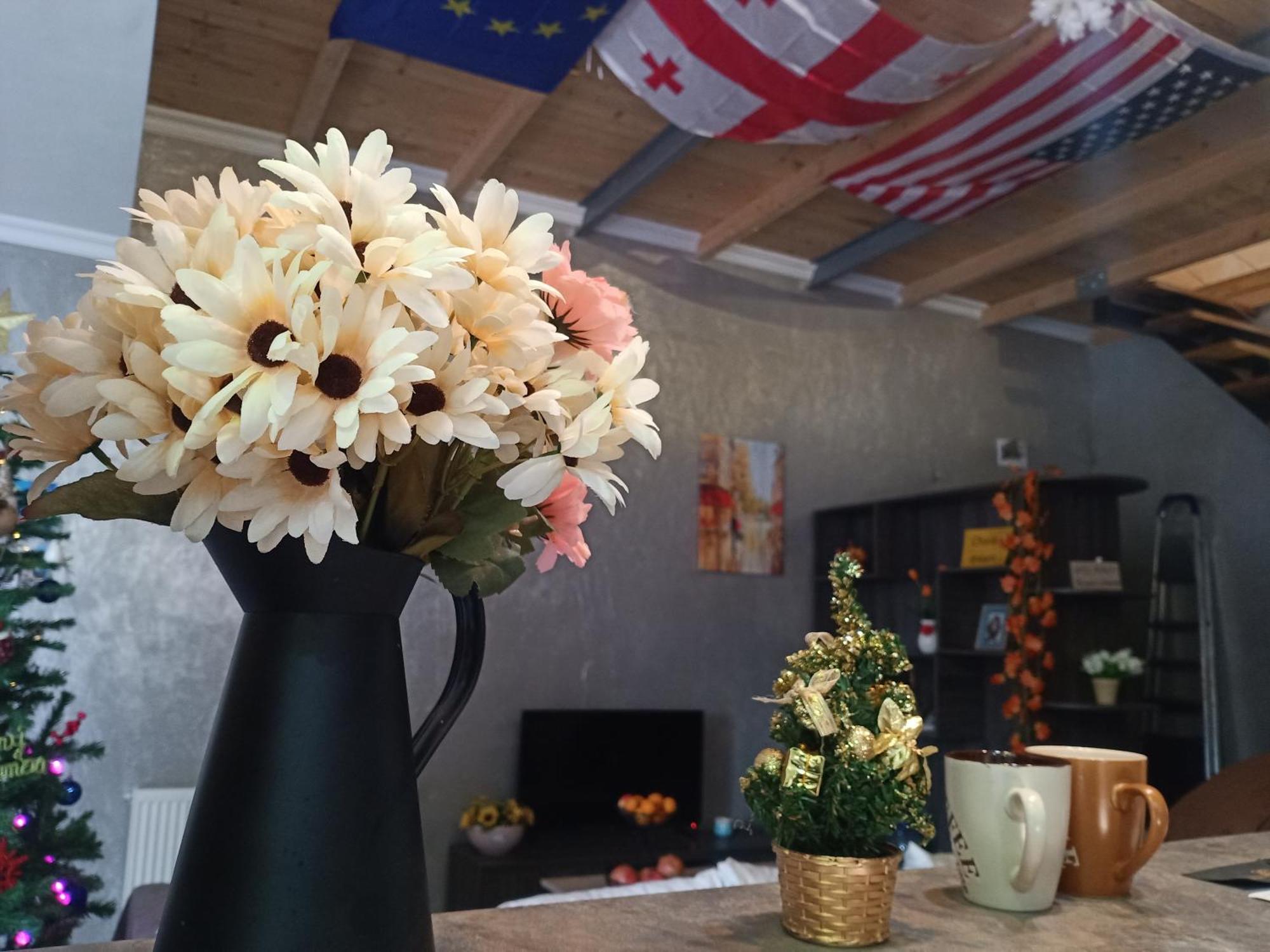 Chase Dream Hostel追梦空间 Batoumi Extérieur photo
