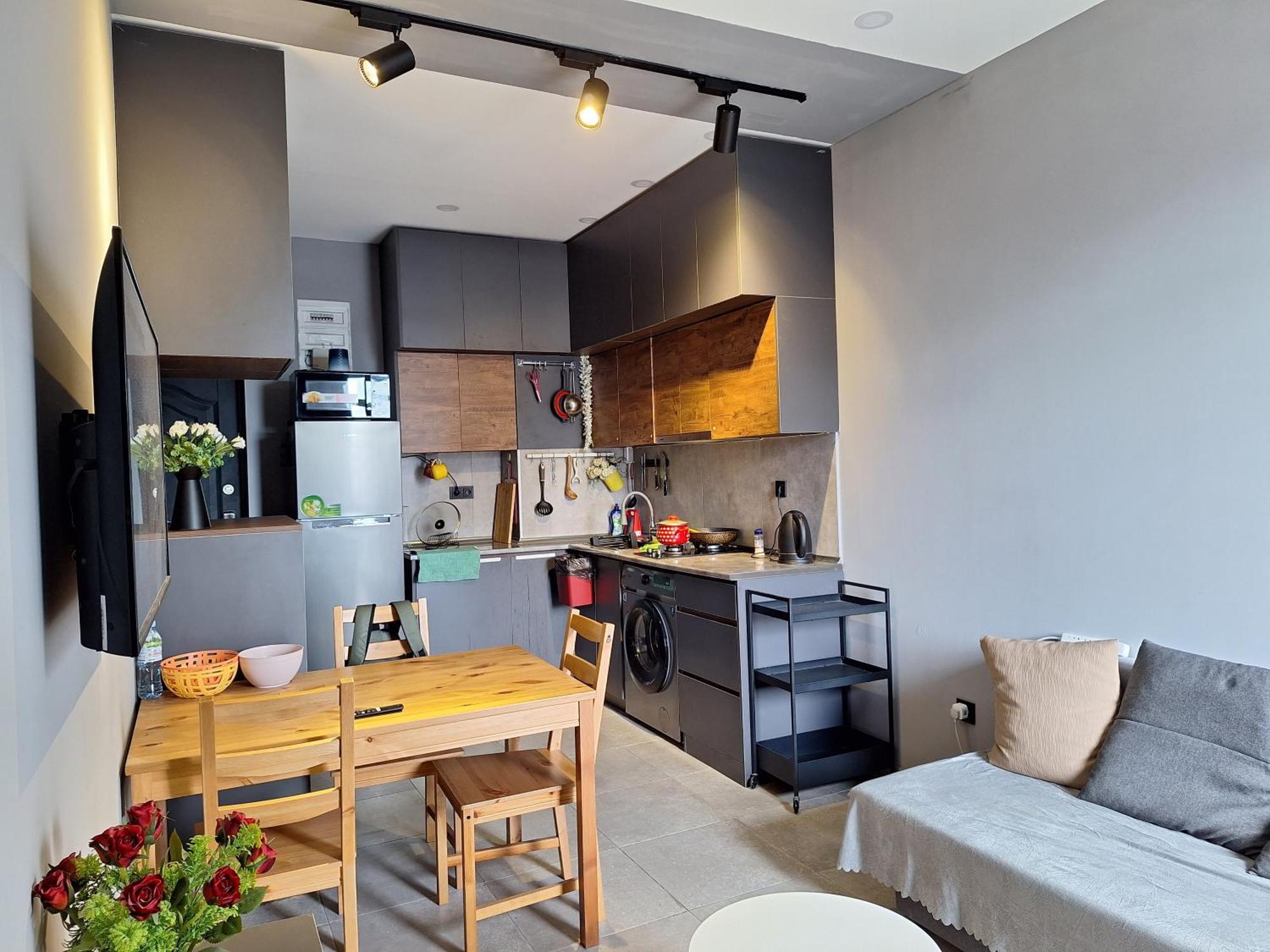 Chase Dream Hostel追梦空间 Batoumi Extérieur photo